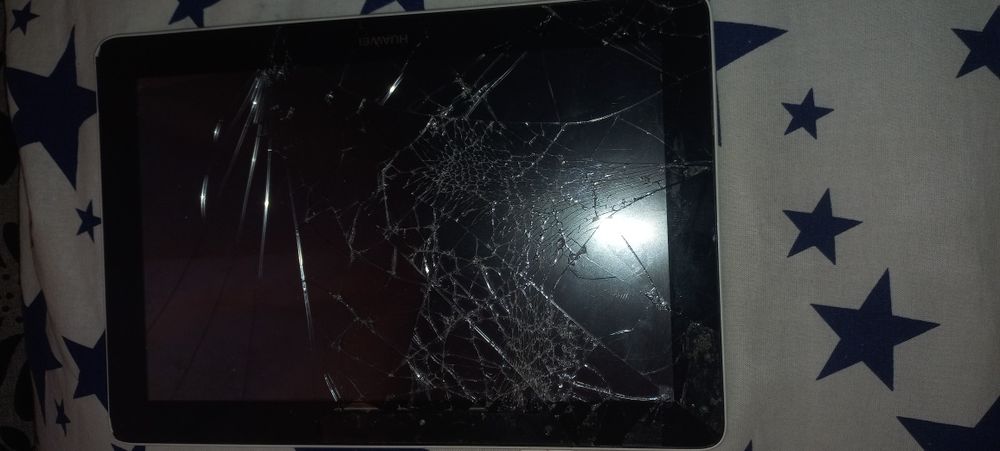 Продам планшет Huawei