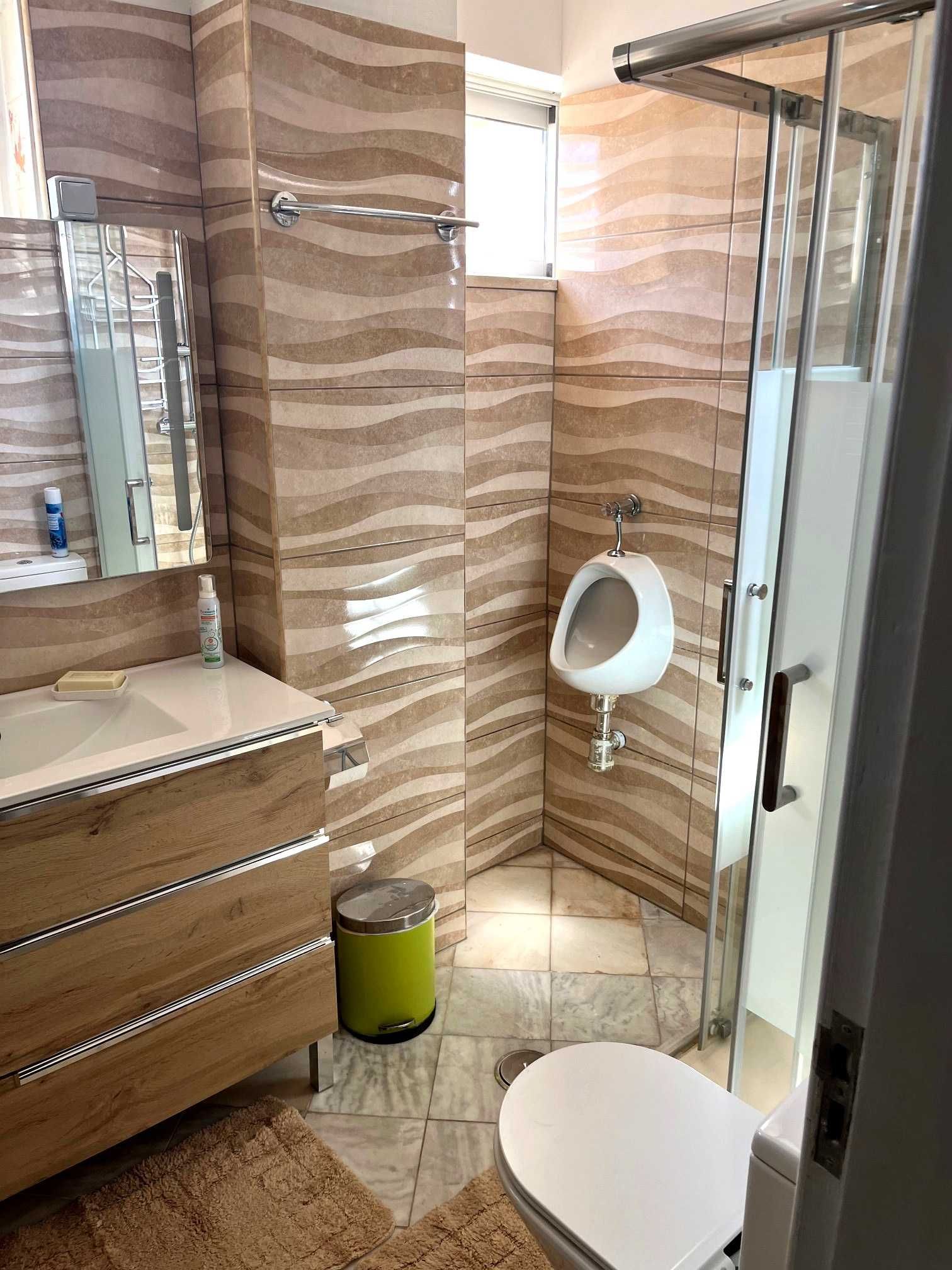 T4 renovado no centro de Faro – 124 m², 1.º andar com elevador