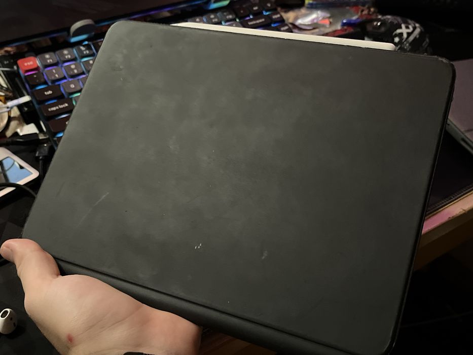 Оригінальна iPad Magic Keyboard 11 Pro a2261