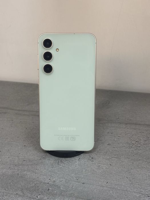 Samsung S23FE Mint 8/128Gb New! Duos
