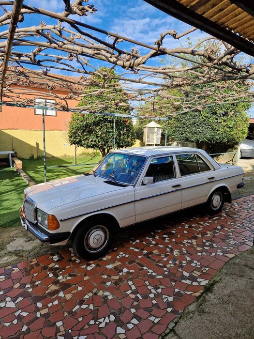 Mercedes W123 gasolina