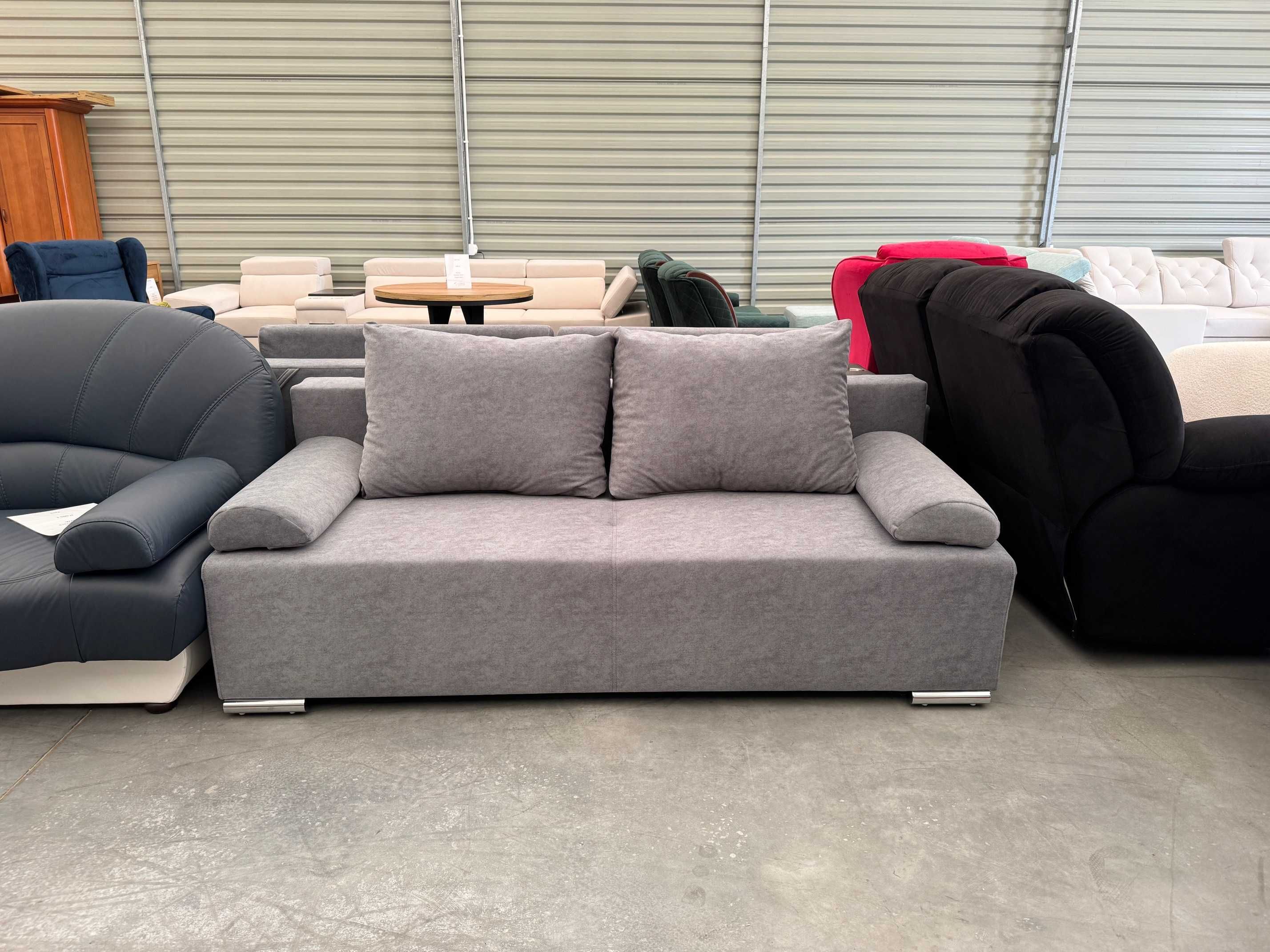 Sofa Char z funkcją spania  oraz pojemnikiem od ręki