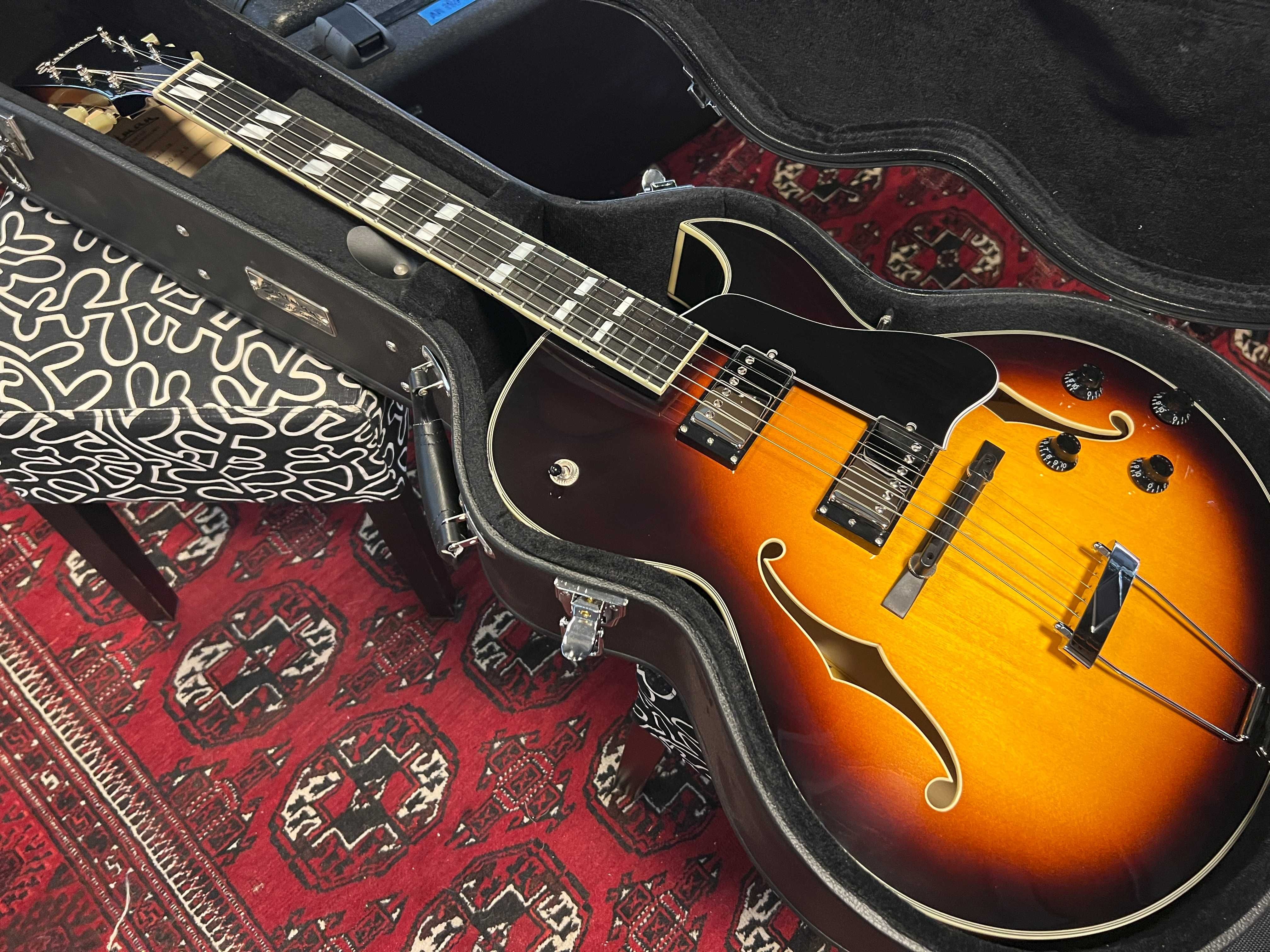 Eastman AR372CE-SB Hollowbody Archtop 2024 - Sunburst