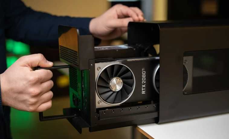 NEGOCIÁVEL | eGPU Razer Core X para ROG Ally X, Legion Go, MSI Claw