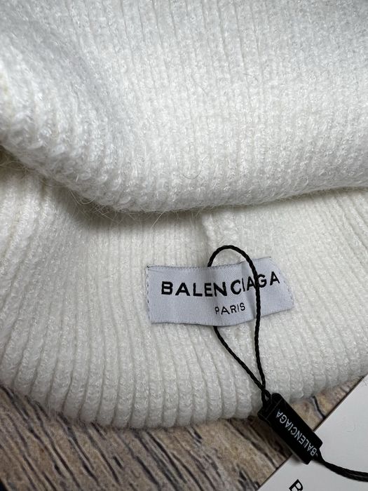 Шапка Balenciaga