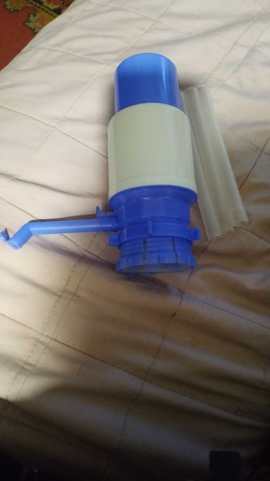 Помпа для води,насадка на волу