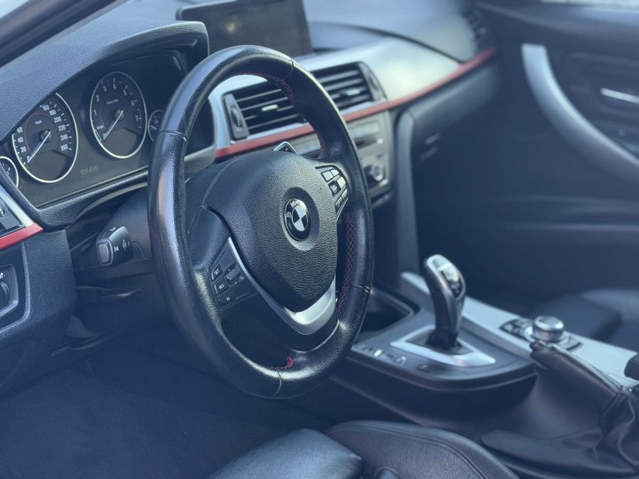 BMW 328 i Auto Pack M