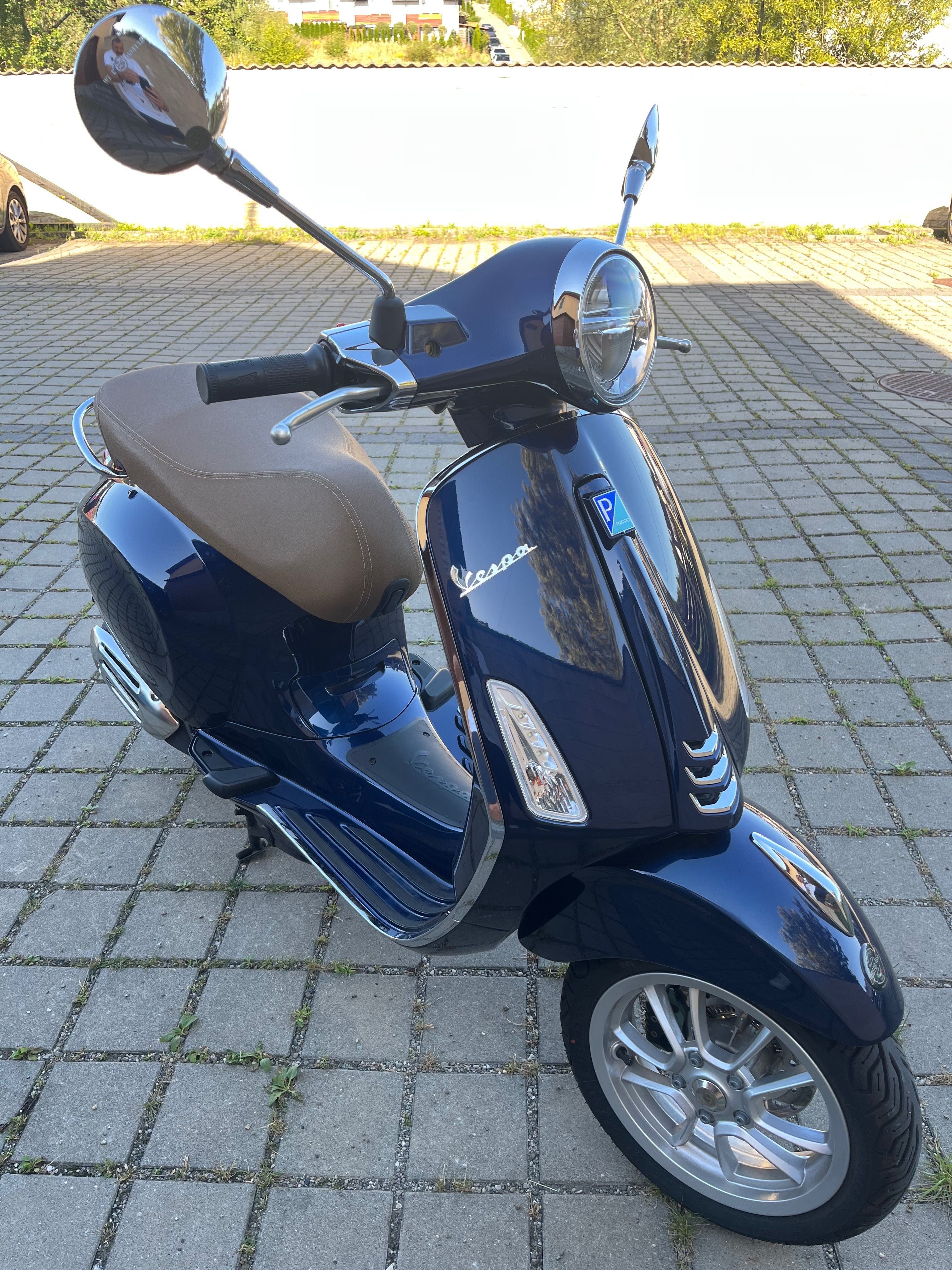 Skuter Vespa Primavera 125 cm3