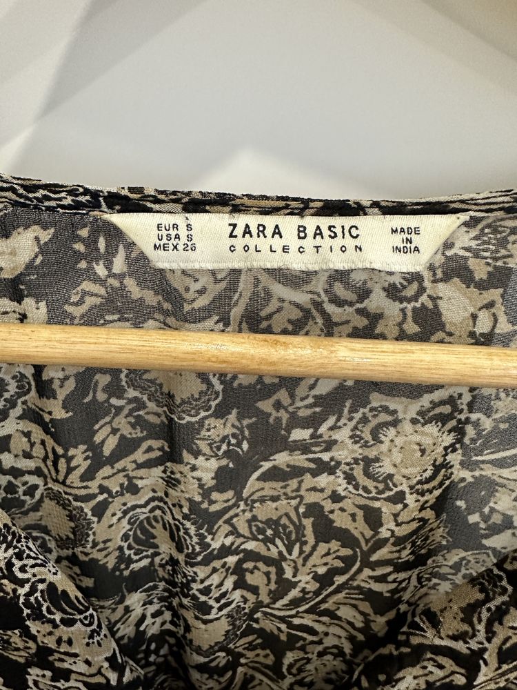 Blusa camel/preto Zara, tamanho S (como NOVA)