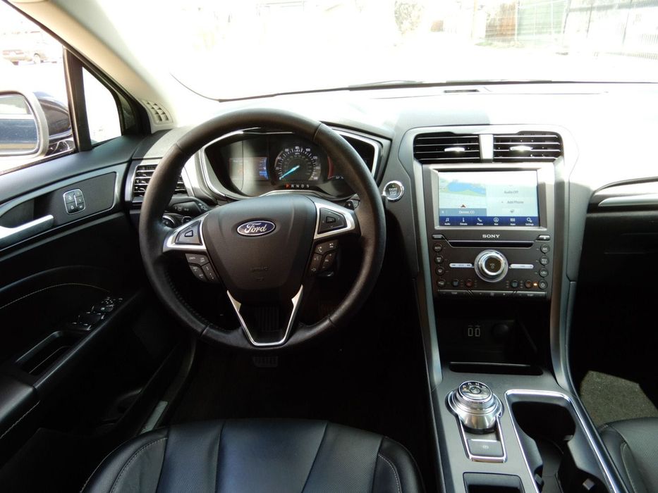 2020 Ford Fusion Titanium повний привід 4х4