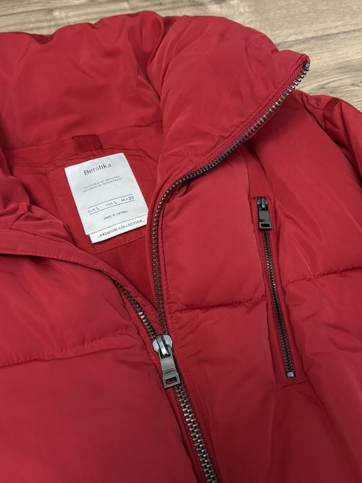 Пуховик Bershka .