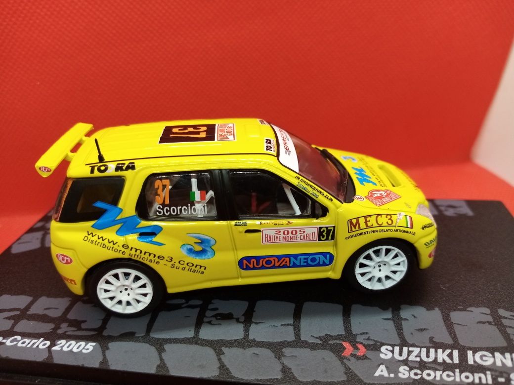 N.14 Miniaturas 1/43 de Ralies Skoda, Hyunday, Suzuki