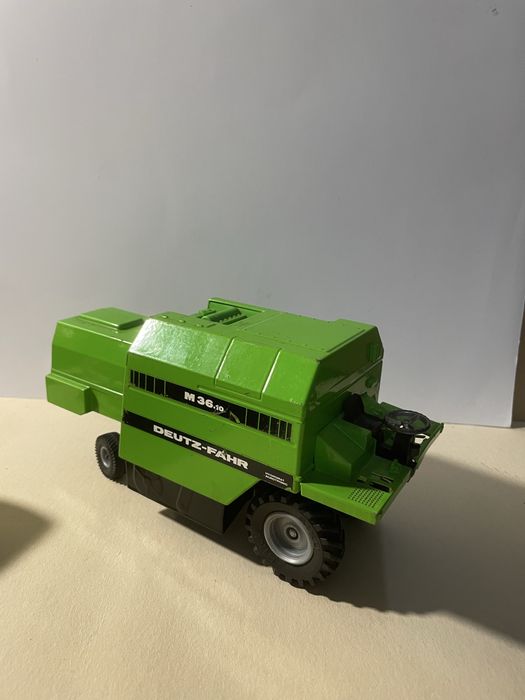 Ceifeira Deutz da siku