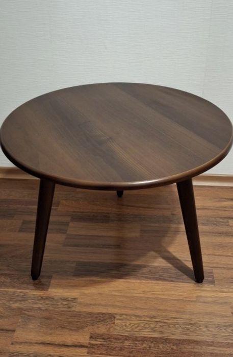 Продам круглый стол