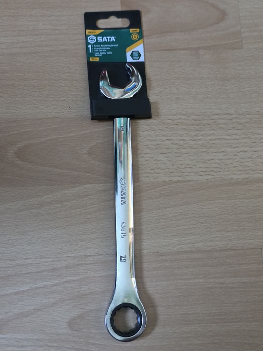 Klucz 19 sata ST 43615