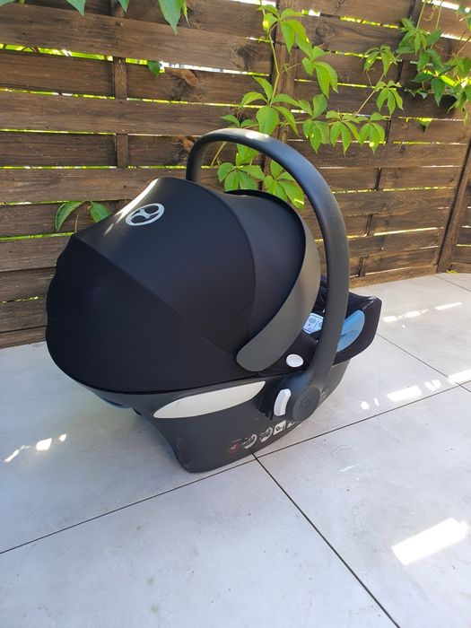 Cybex Aton M + Baza