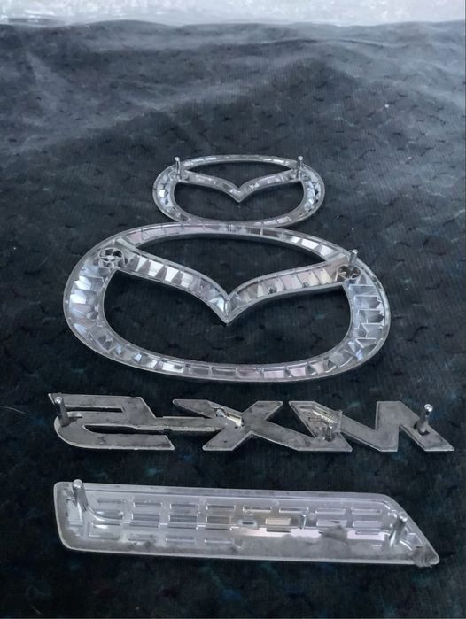 Emblematy MAZDA MX-5 ND 15-21r