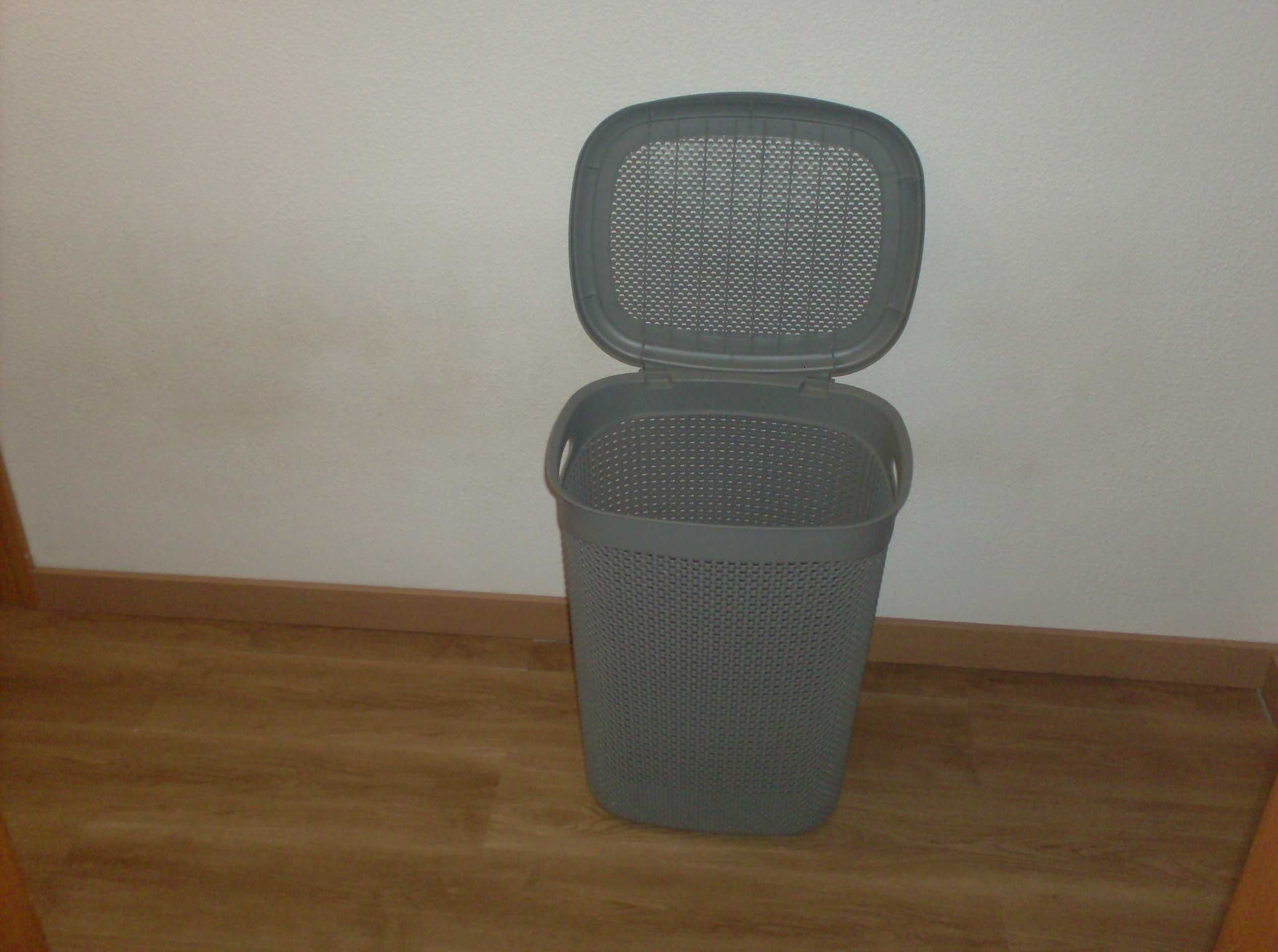 cesto de plástico
