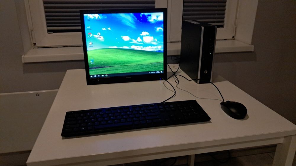 Retro Zestaw do Retro Gier i3/SSD 60GB/Intel HD/Ram-8GB/Monitor 17'