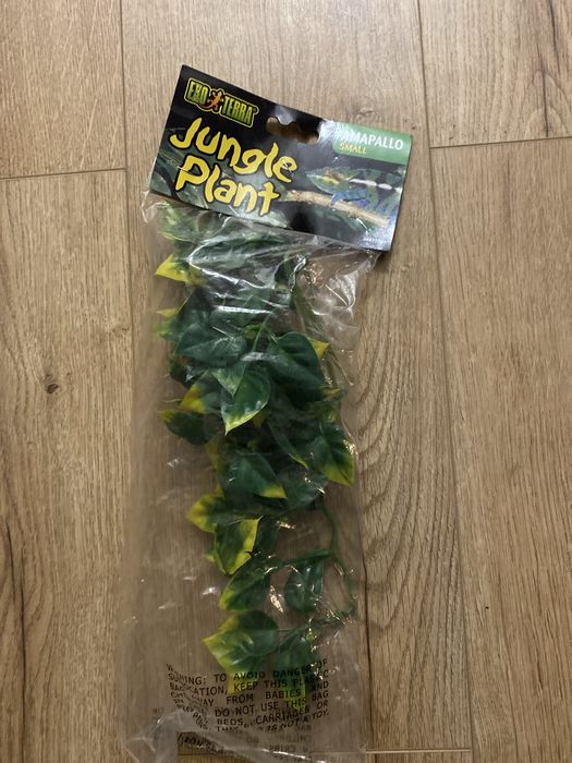 Sztuczna roslina do terrarium