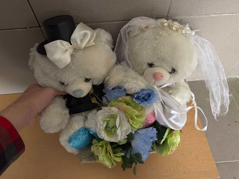 Свадебные медведи на машину