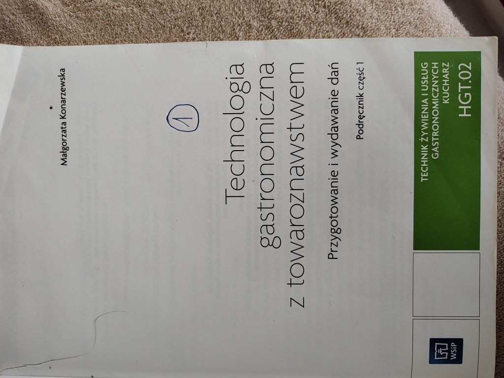 Technologia gastronomiczna z towaroznawstwem HGT.02