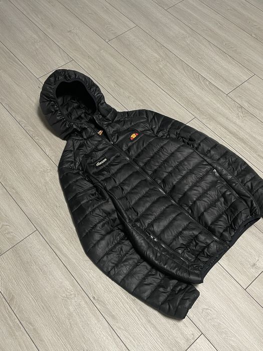 мікро пуховик Ellesse