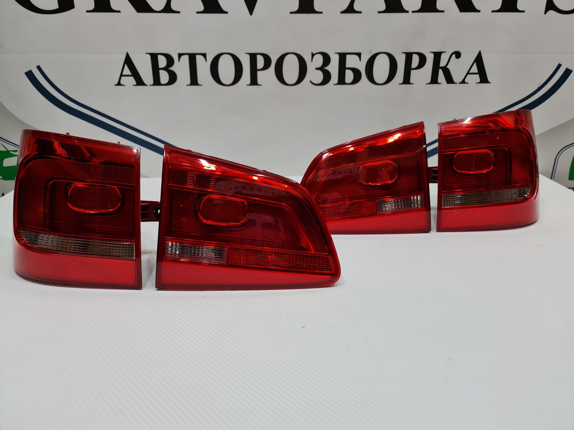 Фонарь,Фонари,Стоп,Ліхтар,Габарит VW Touran 2010-2015 1T0