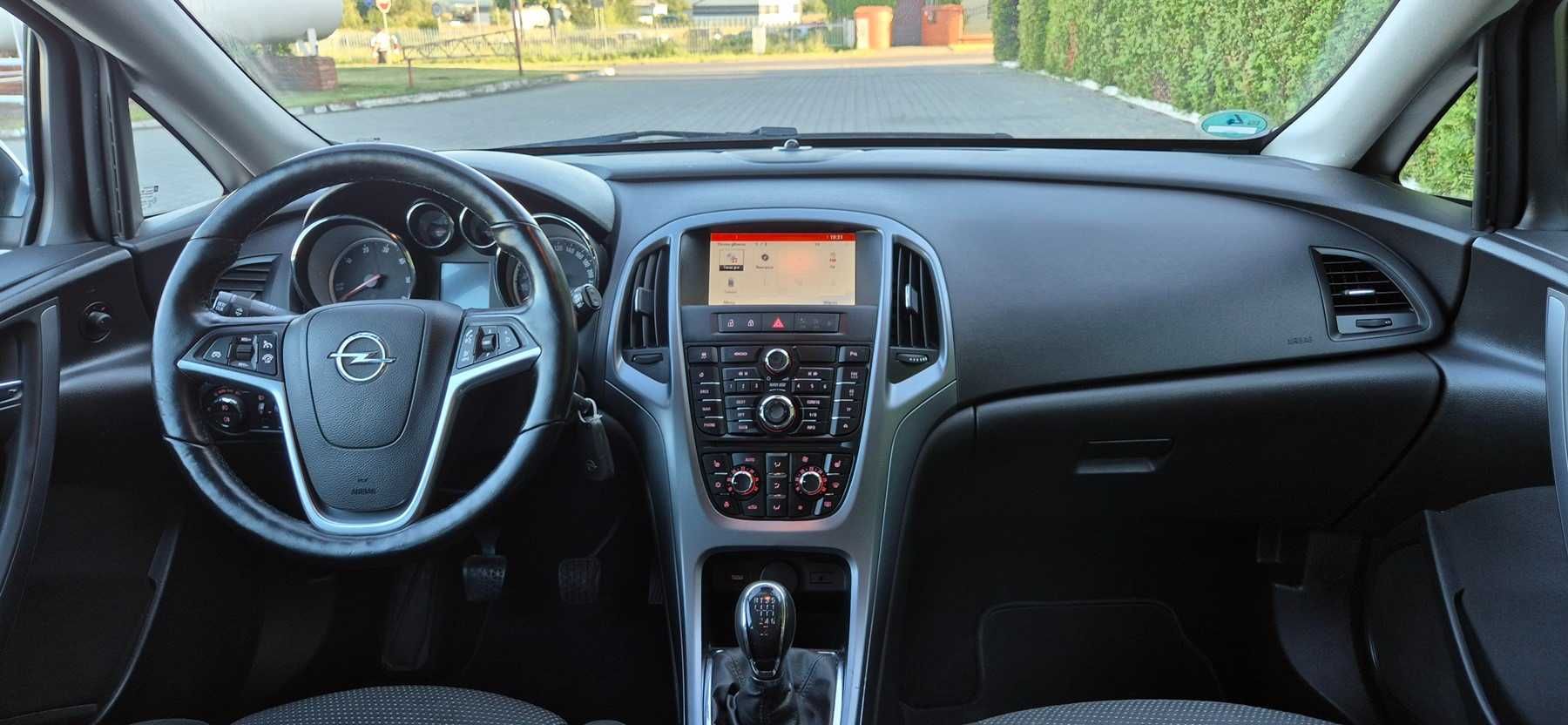 Opel Astra J IV 1.6 Cdti z Niemiec Opłacona w BDB stanie