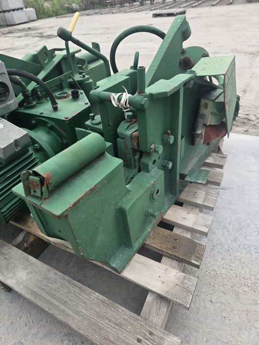 Gilotyna do prętów 32mm Weelu 32/60  60 ton