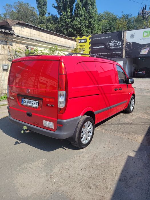 Малогабаритні перевезення по Києву Області Україні MB Vito