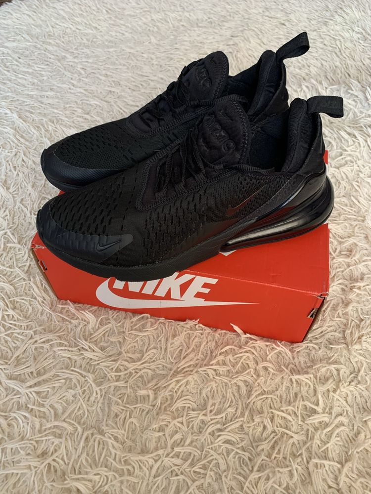 Кросівки nike air max 270