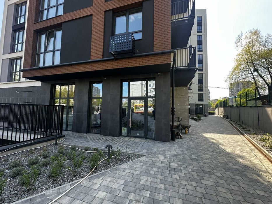 Оренда приміщення на вул. Трильовського (Сихів). 90кв.м.