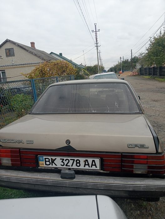 Продам 2 опеля аскони
