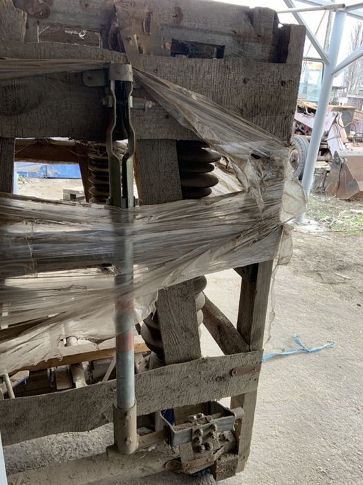 Продам НОВЫЙ Разьеденитель РДЗ-1-110Б/1000УХЛ1