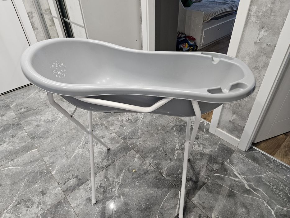 Wanienka ze stelażem