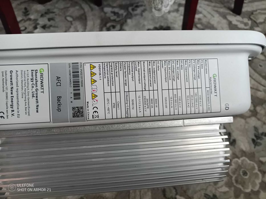 Гібридний інвектор 8kw. 3ф. Growatt MOD 8000TL-XH