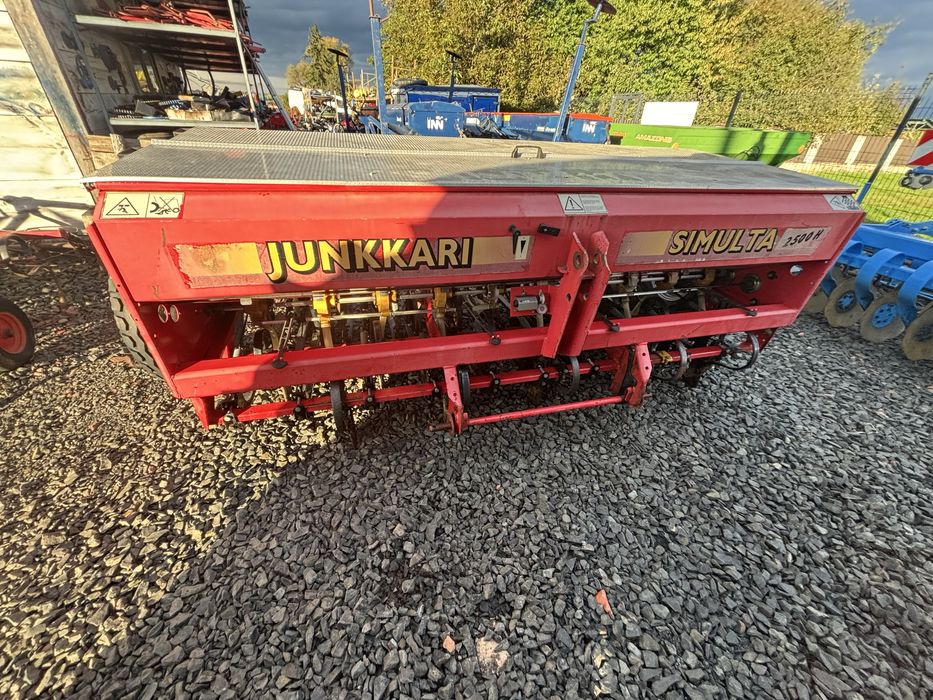 Сівалка сіялка дискова 2.5 метри Simulta з міндобривом