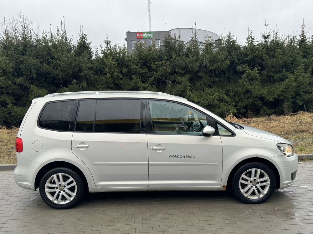 VW Touran 1,6 TDI Manual 2011r Anglik 7 osb