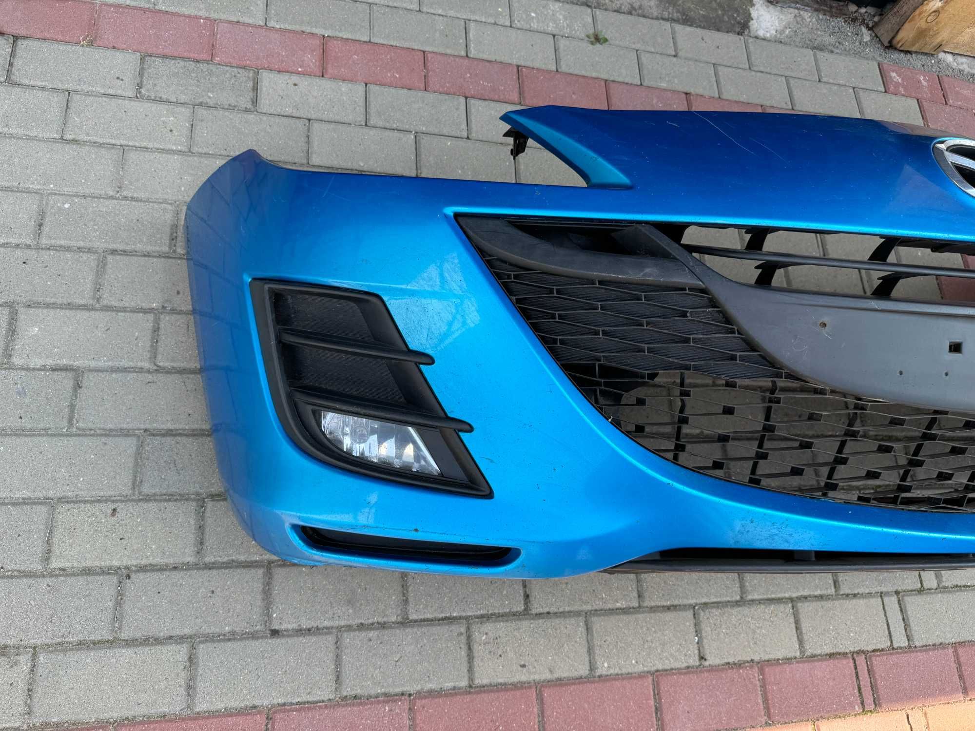 [152] Zderzak przedni Mazda 3 BL 09r.