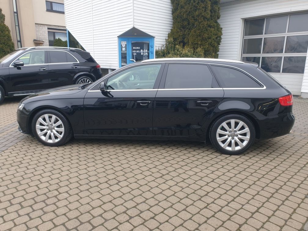 Audi A4 2010r 2.0tdi