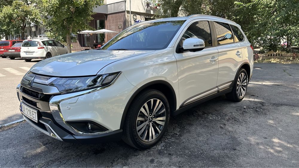 Mitsubishi Outlander 3 Ultimate