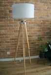 Lampa stojąca industrialna, statyw geodezyjny