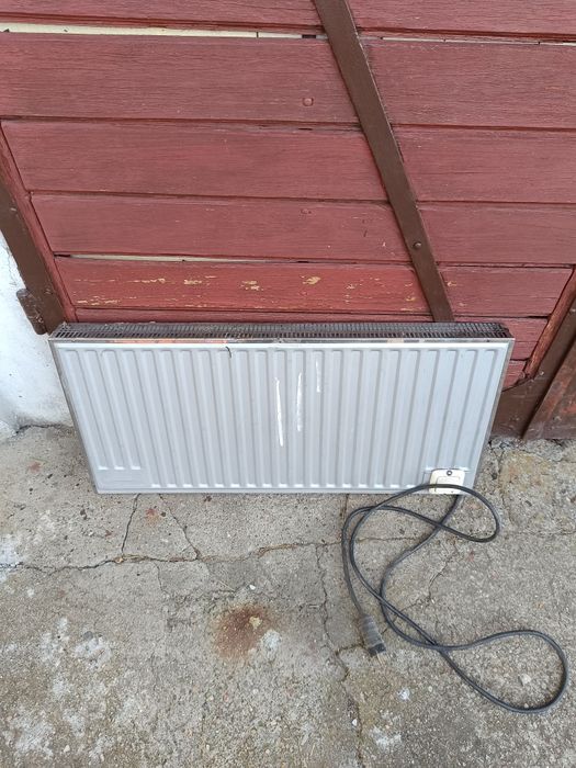 Grzejnik elektryczny 2200w