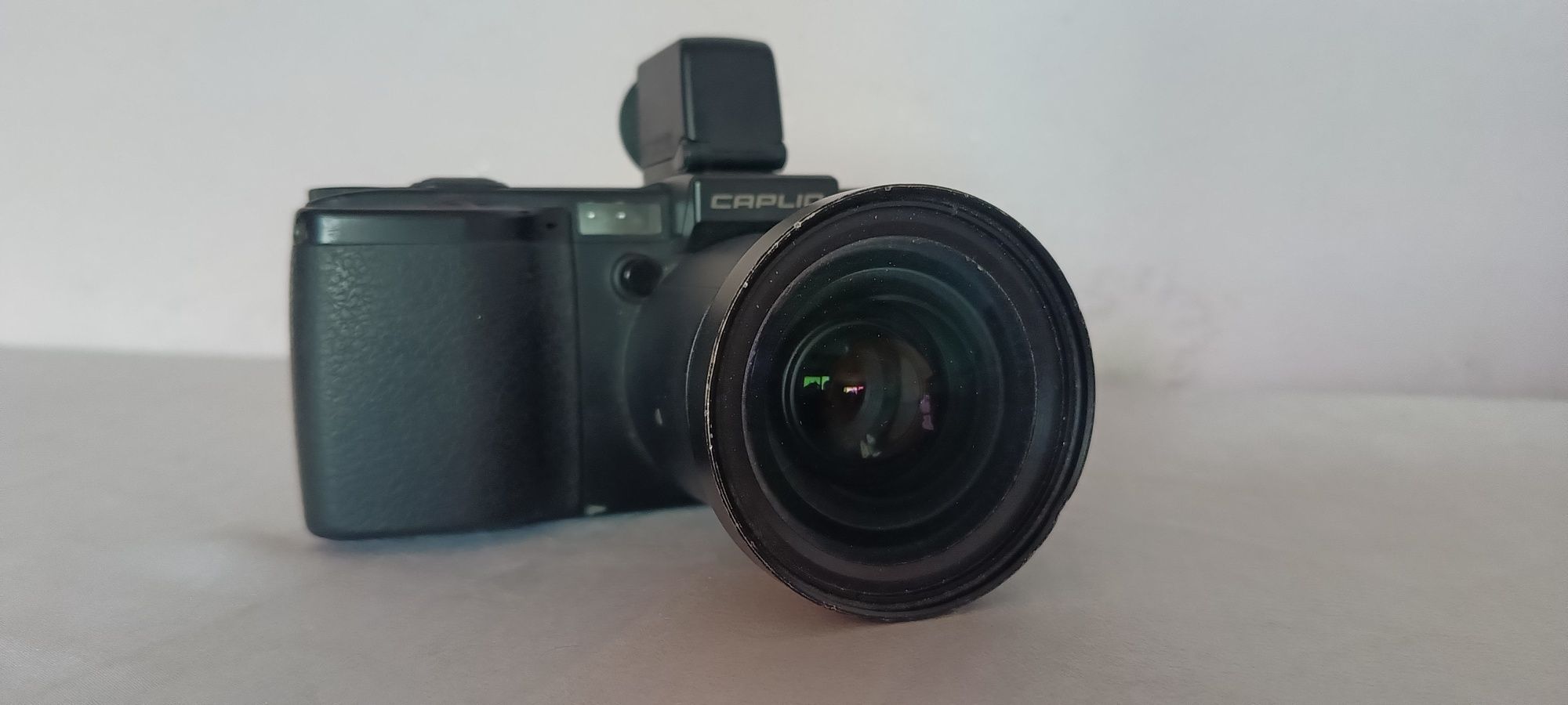 Sprzedam używany aparat fotograficzny Ricoh Caplio GX100 z matrycą CCD