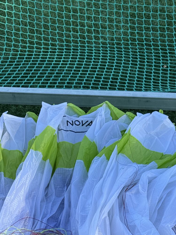Paralotnia Nova Sector  90, 110 kg 2018