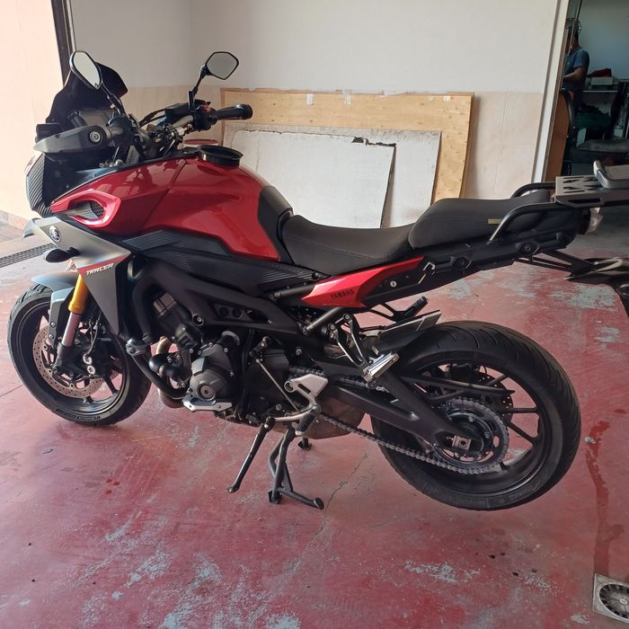 Yamaha tracer 900