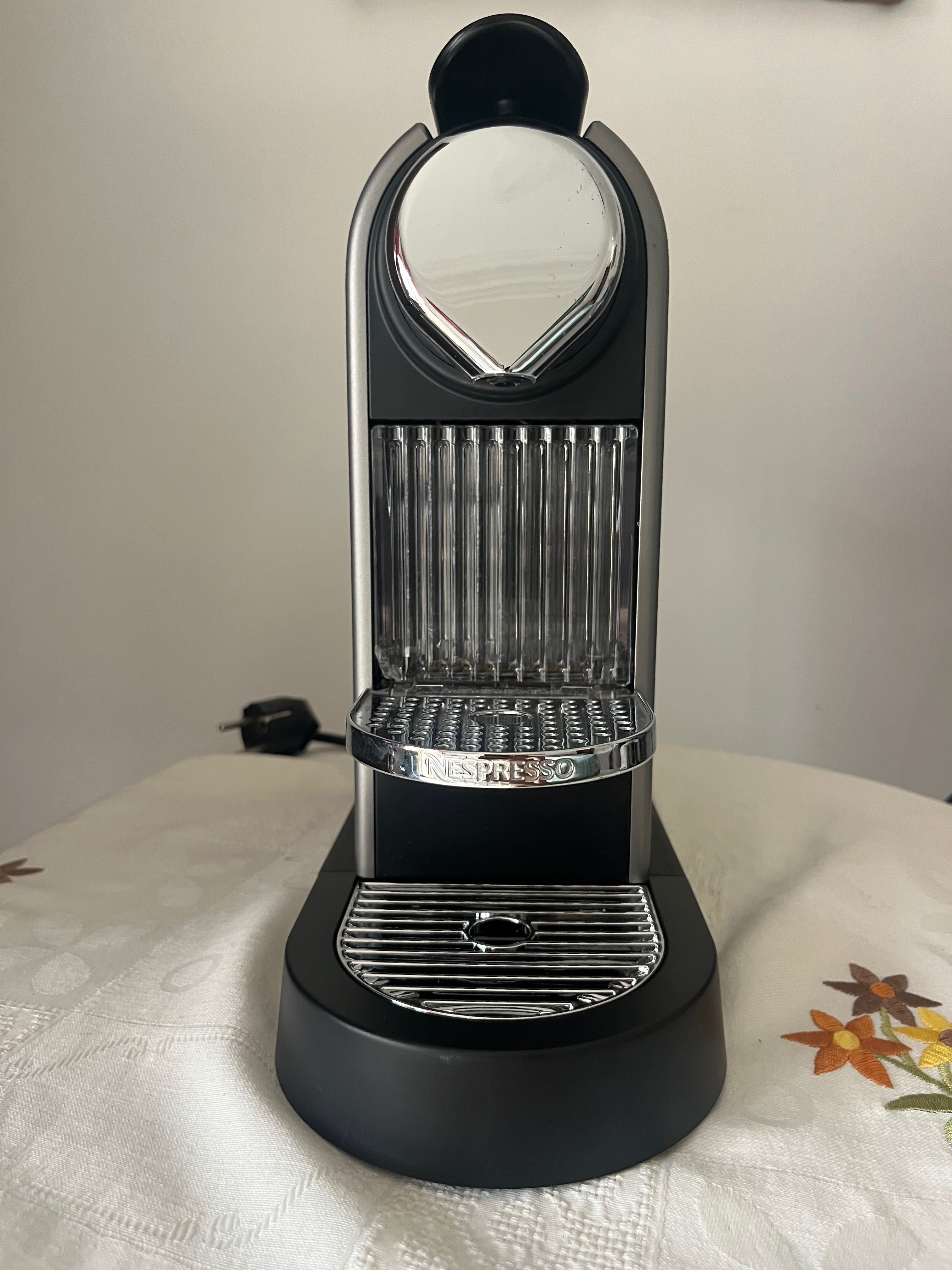 Máquina de café Nespresso