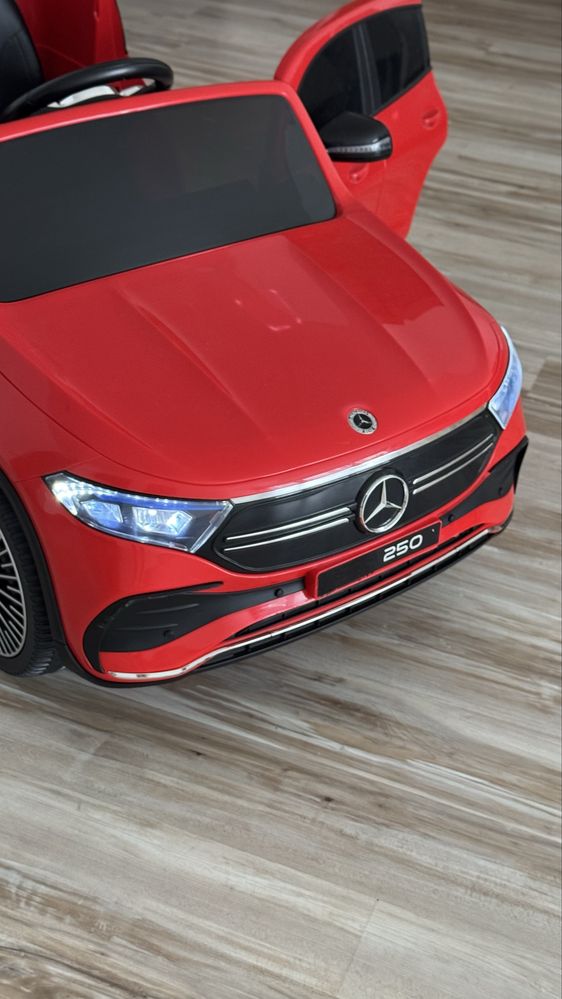 Carro Eletrico para Crianças Mercedes EQA 12V com musica