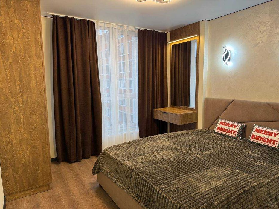 Сучасна 1.5 кімн р-н Універсаму, вул.Заміська